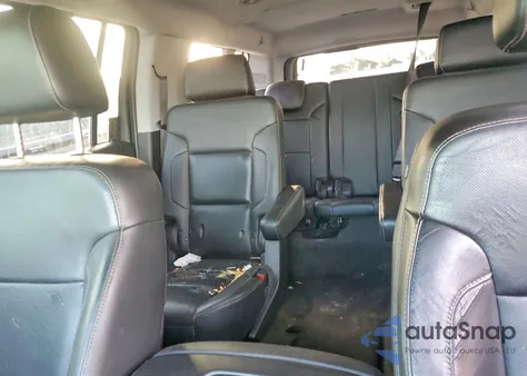 2015 GMC Yukon Xl K1500 Slt z USA, uszkodzony, nr VIN 1GKS2HKC3FR141985